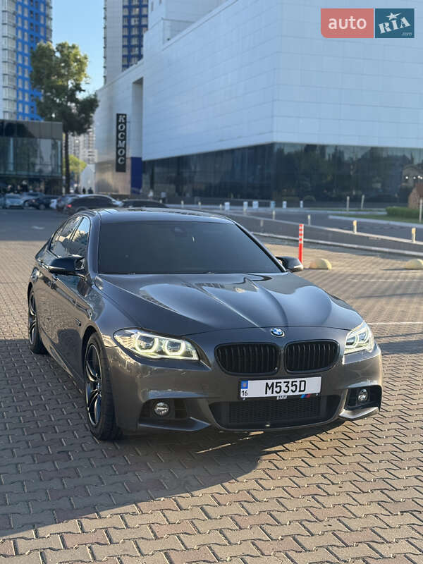 Седан BMW 5 Series 2015 в Одесі