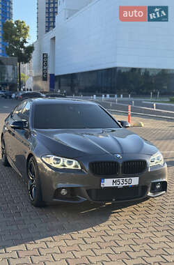 Седан BMW 5 Series 2015 в 