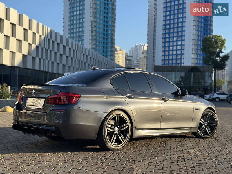 Седан BMW 5 Series 2015 в Одесі