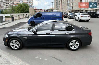 Седан BMW 5 Series 2012 в 