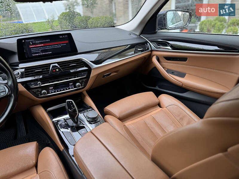 Седан BMW 5 Series 2019 в Ужгороді фото 10 Седан BMW 5 Series 2019 в Ужгороді