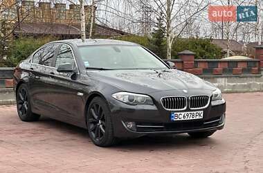 Седан BMW 5 Series 2010 в Ровно