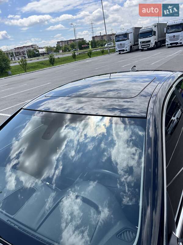 Седан BMW 5 Series 2013 в Мукачево