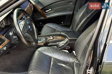 Седан BMW 5 Series 2005 в 