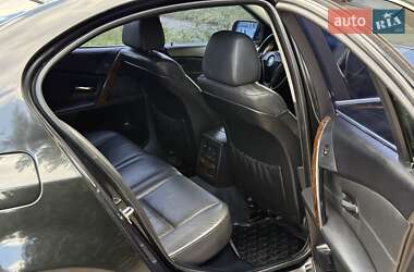 Седан BMW 5 Series 2005 в 