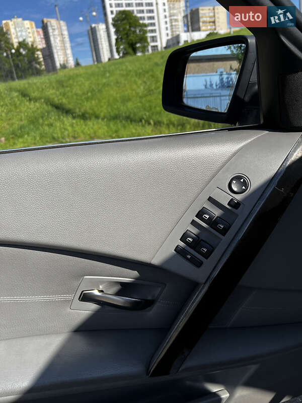 Універсал BMW 5 Series 2004 в Києві