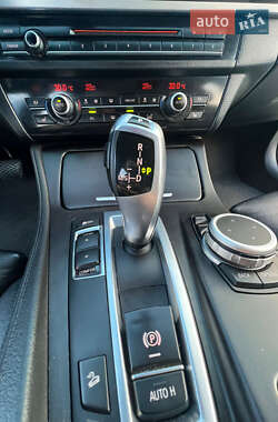 Седан BMW 5 Series 2013 в 