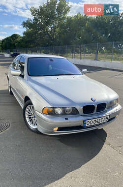 Седан BMW 5 Series 2003 в Белгороде-Днестровском