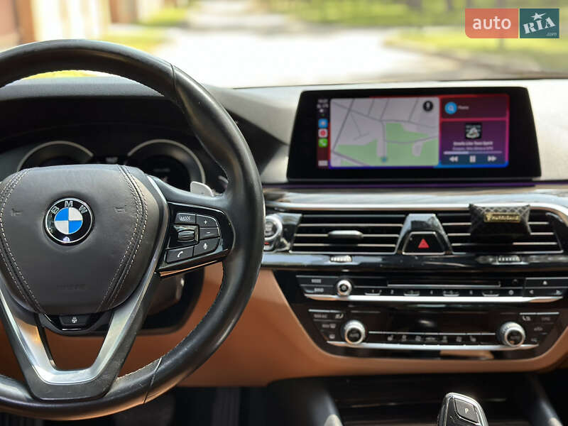Седан BMW 5 Series 2017 в Чернігові