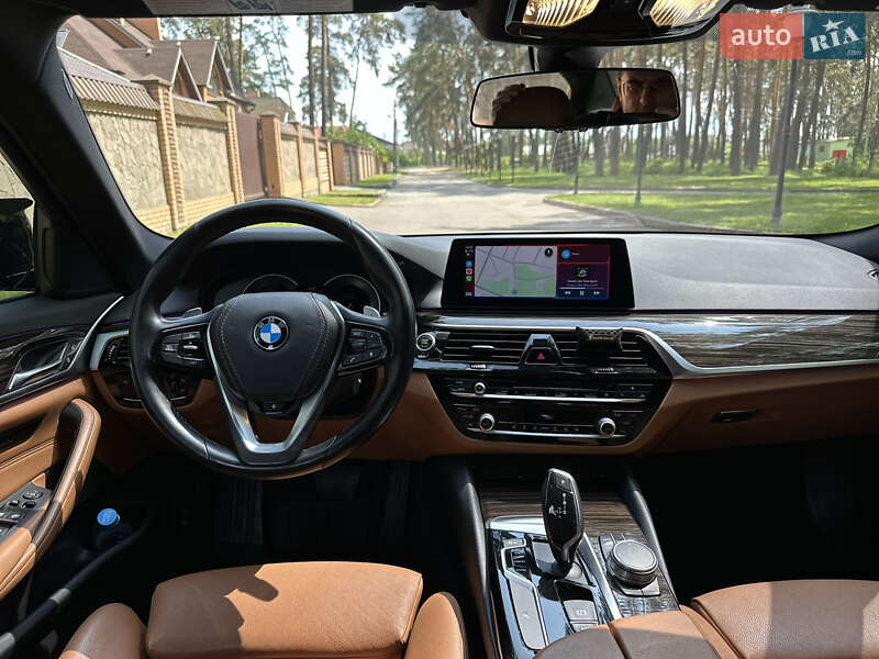 Седан BMW 5 Series 2017 в Чернігові