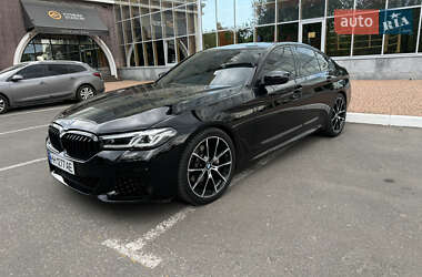Седан BMW 5 Series 2022 в 