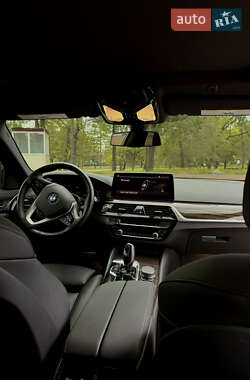 Седан BMW 5 Series 2022 в 