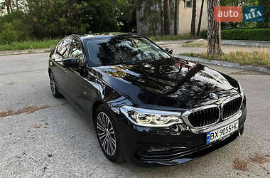 Седан BMW 5 Series 2017 в 