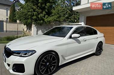 Седан BMW 5 Series 2017 в 