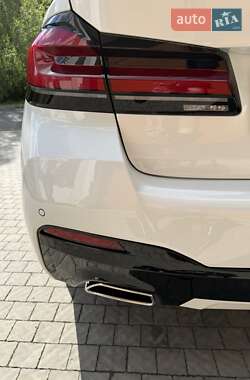 Седан BMW 5 Series 2017 в 