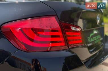 Седан BMW 5 Series 2010 в 