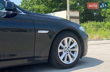 Седан BMW 5 Series 2010 в 