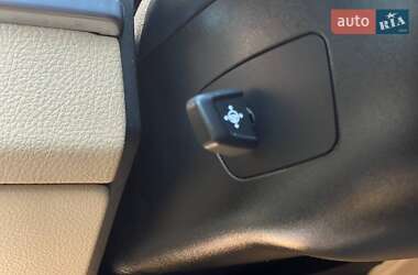Седан BMW 5 Series 2010 в 