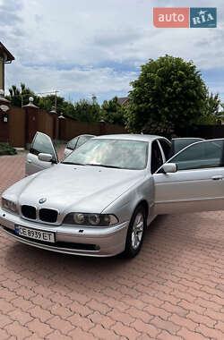 Седан BMW 5 Series 2002 в Черновцах