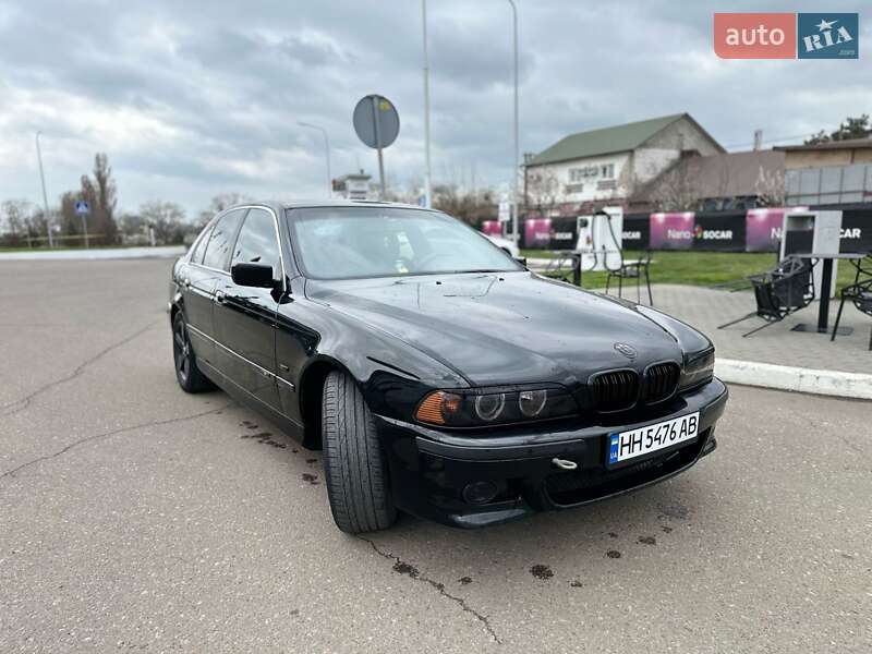 Седан BMW 5 Series 2001 в Кодыме
