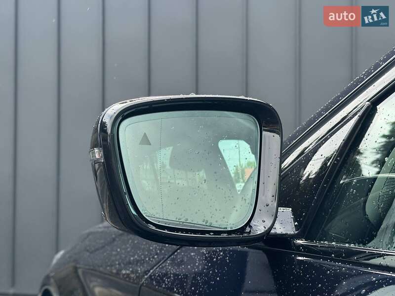 Седан BMW 5 Series 2020 в Луцьку