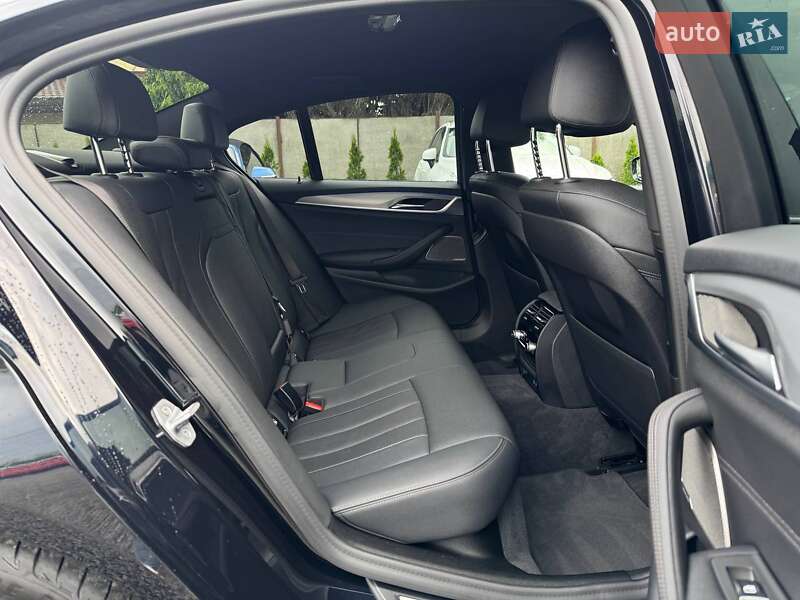 Седан BMW 5 Series 2020 в Луцьку