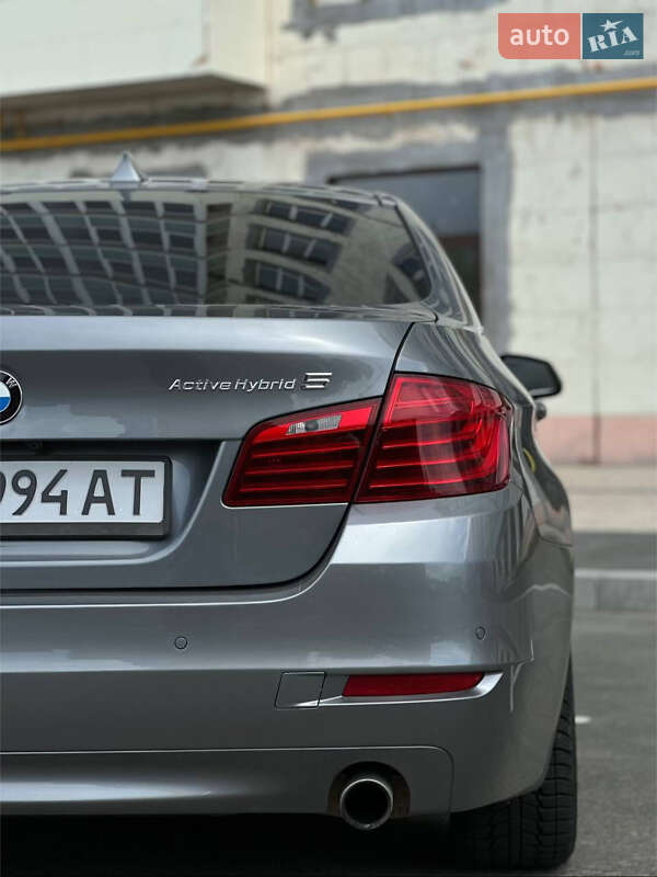 Седан BMW 5 Series 2015 в Умани