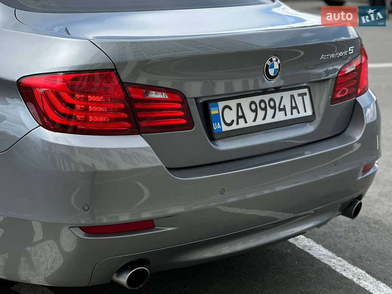 Седан BMW 5 Series 2015 в Умани