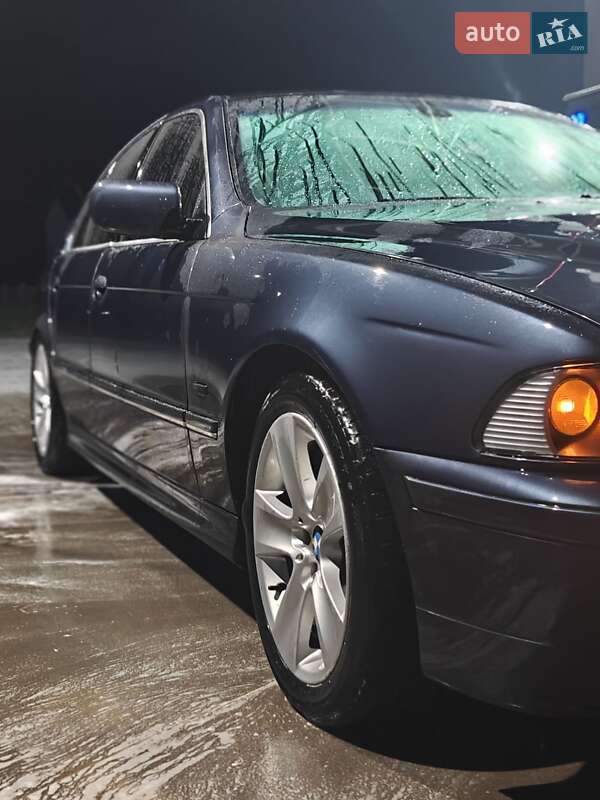 Седан BMW 5 Series 2001 в Чернівцях фото 3 Седан BMW 5 Series 2001 в Чернівцях