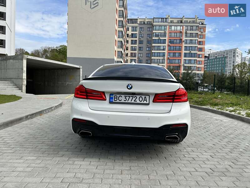 Седан BMW 5 Series 2019 в Львове