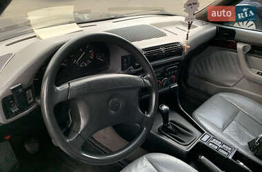 Седан BMW 5 Series 1992 в 