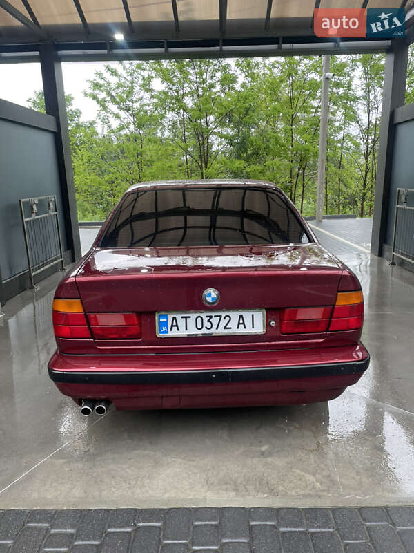 Седан BMW 5 Series 1995 в Бобрке