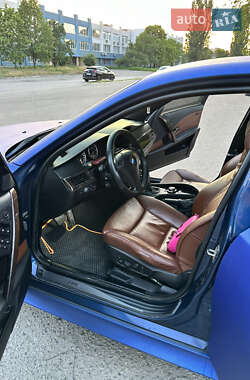 Седан BMW 5 Series 2004 в 