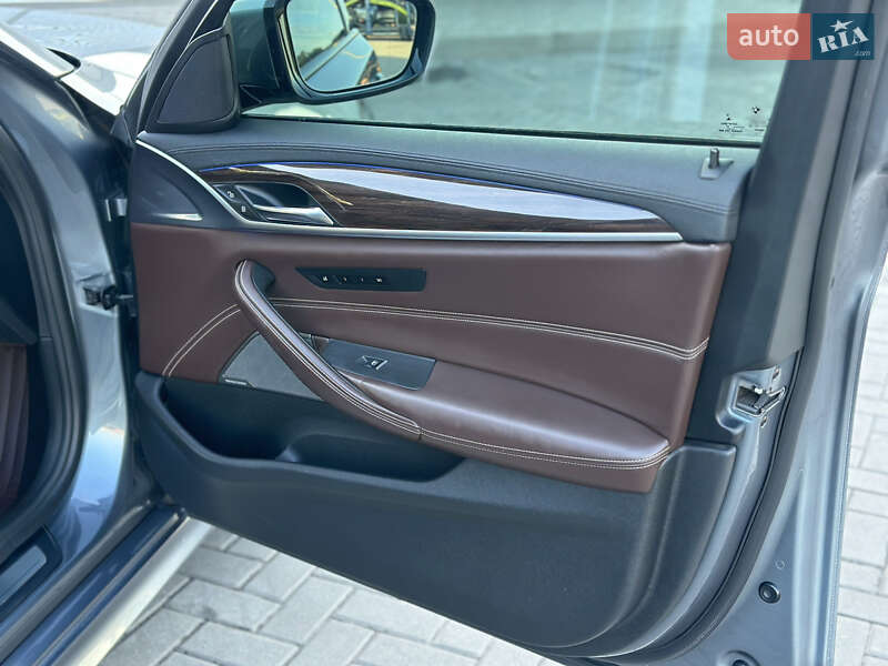 Седан BMW 5 Series 2017 в Харькове