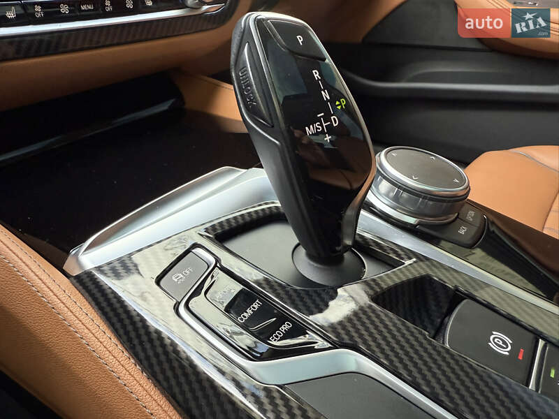 Седан BMW 5 Series 2018 в Києві