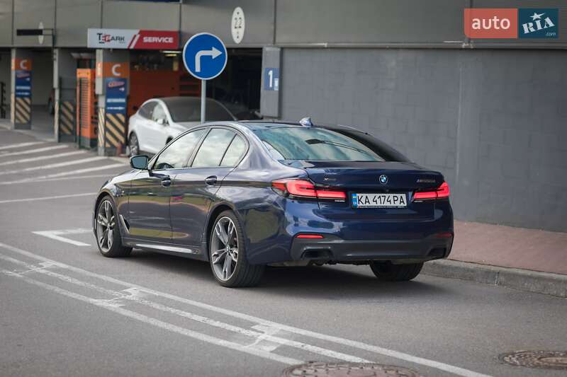 Седан BMW 5 Series 2018 в Киеве
