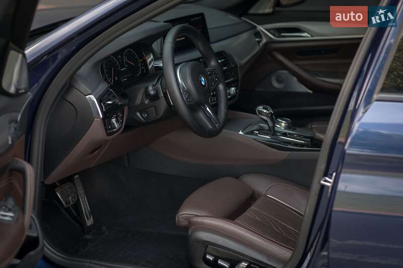 Седан BMW 5 Series 2018 в Киеве