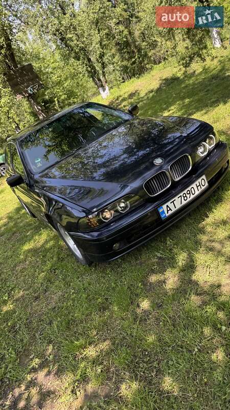 Седан BMW 5 Series 2000 в 