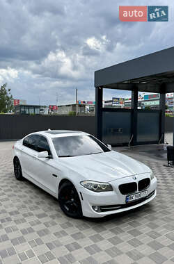 BMW 5 Series 2012 BMW 5 Series 2012
