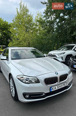 Седан BMW 5 Series 2015 в 