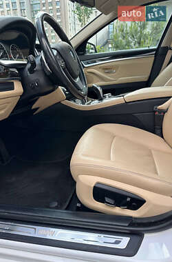 Седан BMW 5 Series 2015 в 