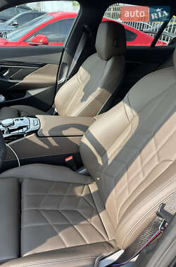 Седан BMW 5 Series 2024 в 