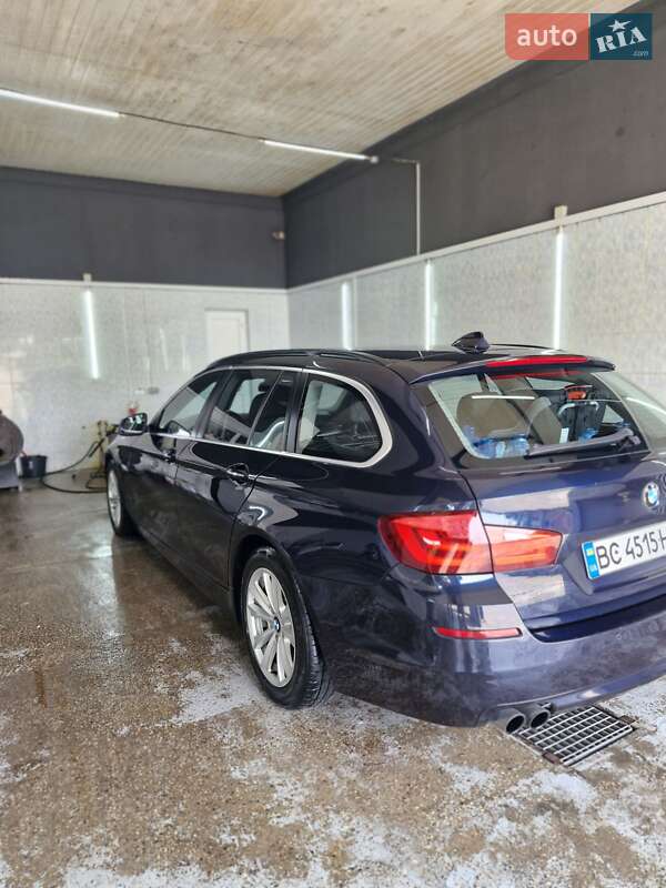 Універсал BMW 5 Series 2011 в Луцьку