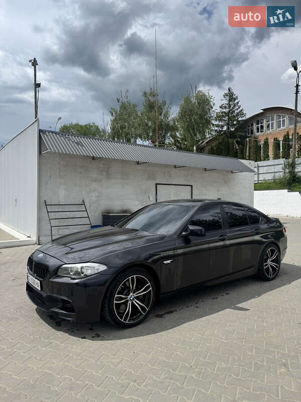 Седан BMW 5 Series 2013 в Черновцах