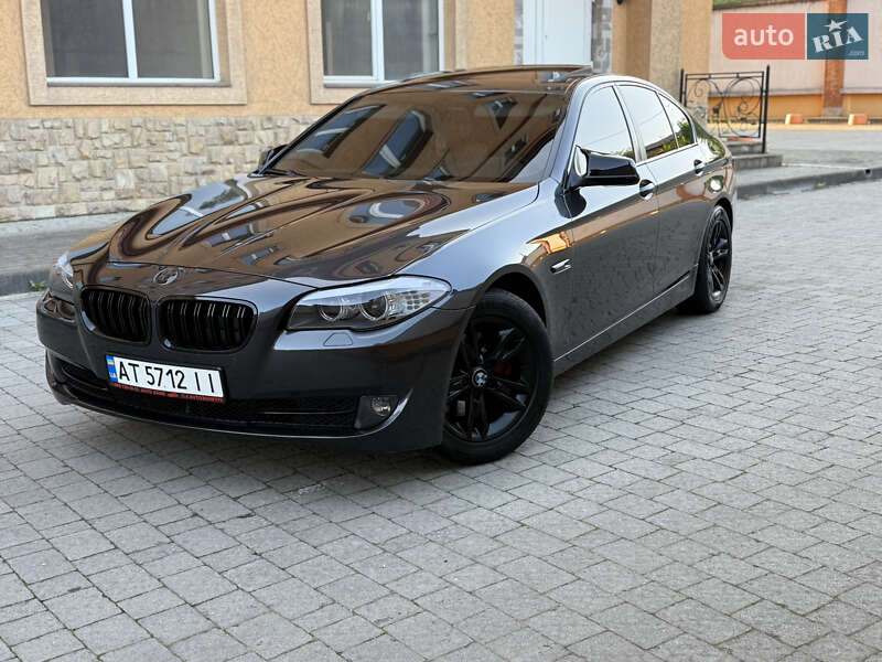 Седан BMW 5 Series 2011 в Коломые