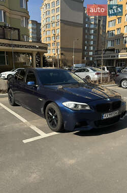 Седан BMW 5 Series 2012 в 