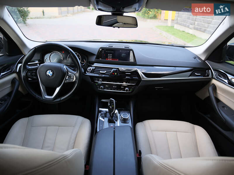 Седан BMW 5 Series 2018 в Луцке