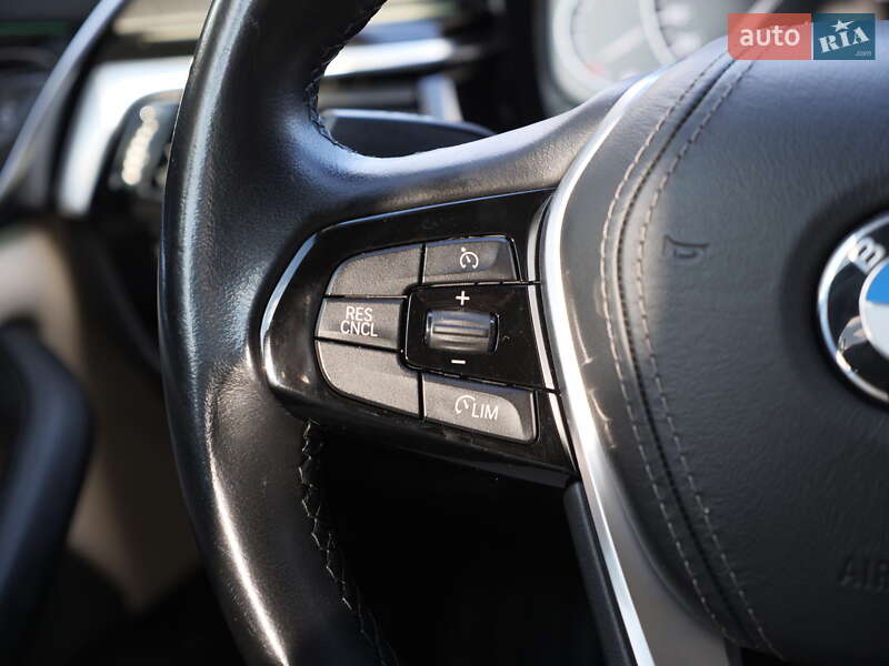 Седан BMW 5 Series 2018 в Луцке