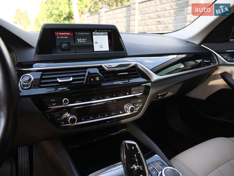 Седан BMW 5 Series 2018 в Луцке