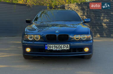 Универсал BMW 5 Series 2002 в 